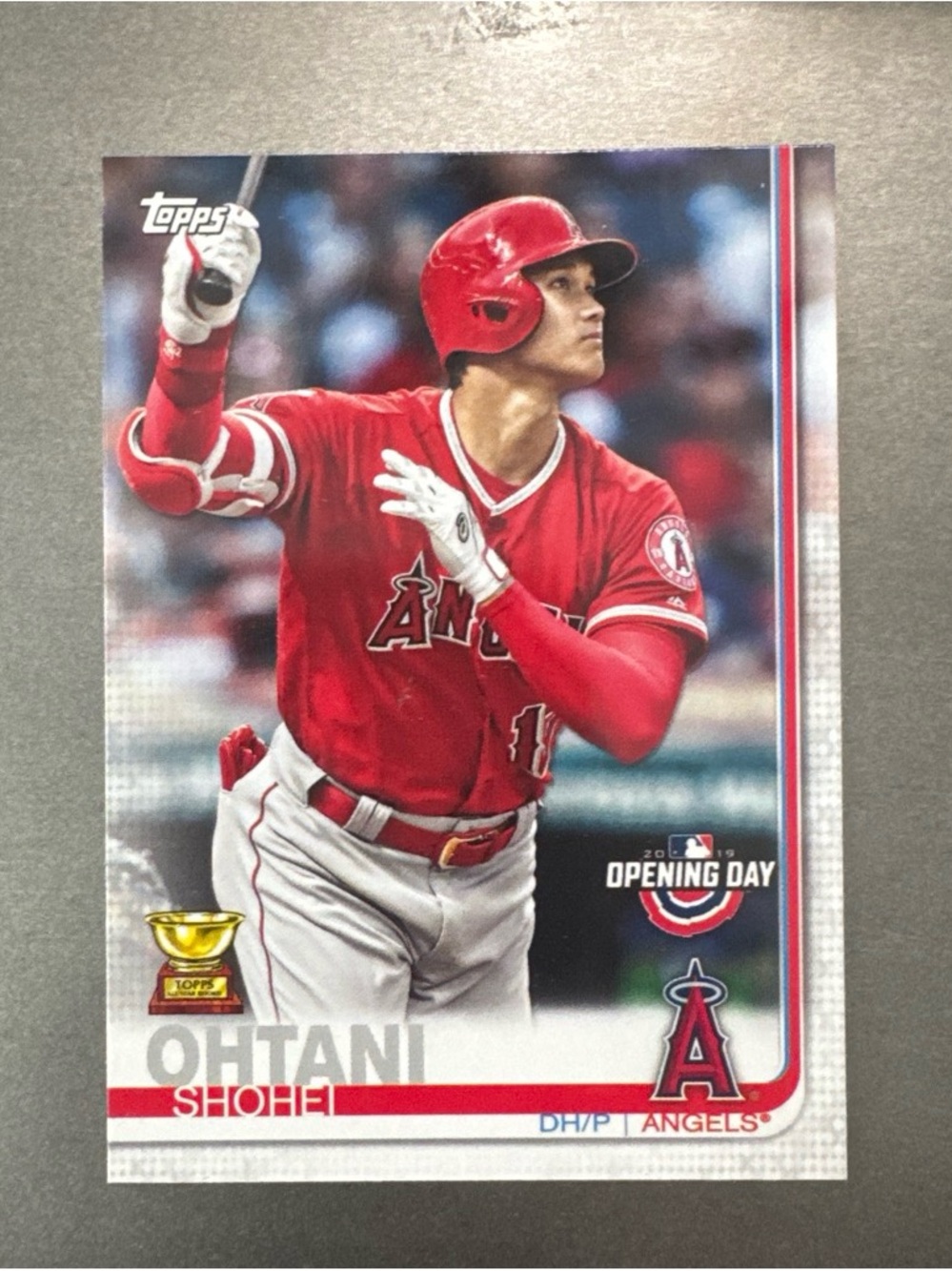 Topps Baseball Card - Red, Blue, White Design
